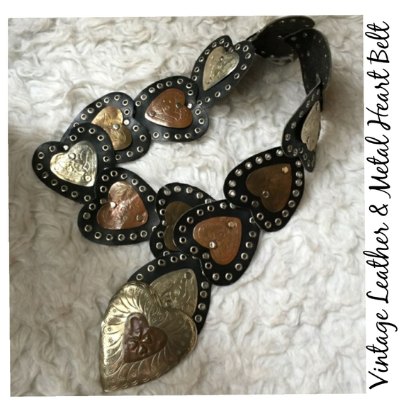 Accessories - 💥Vintage Boho Gypsy Leather Metals Hearts Belt